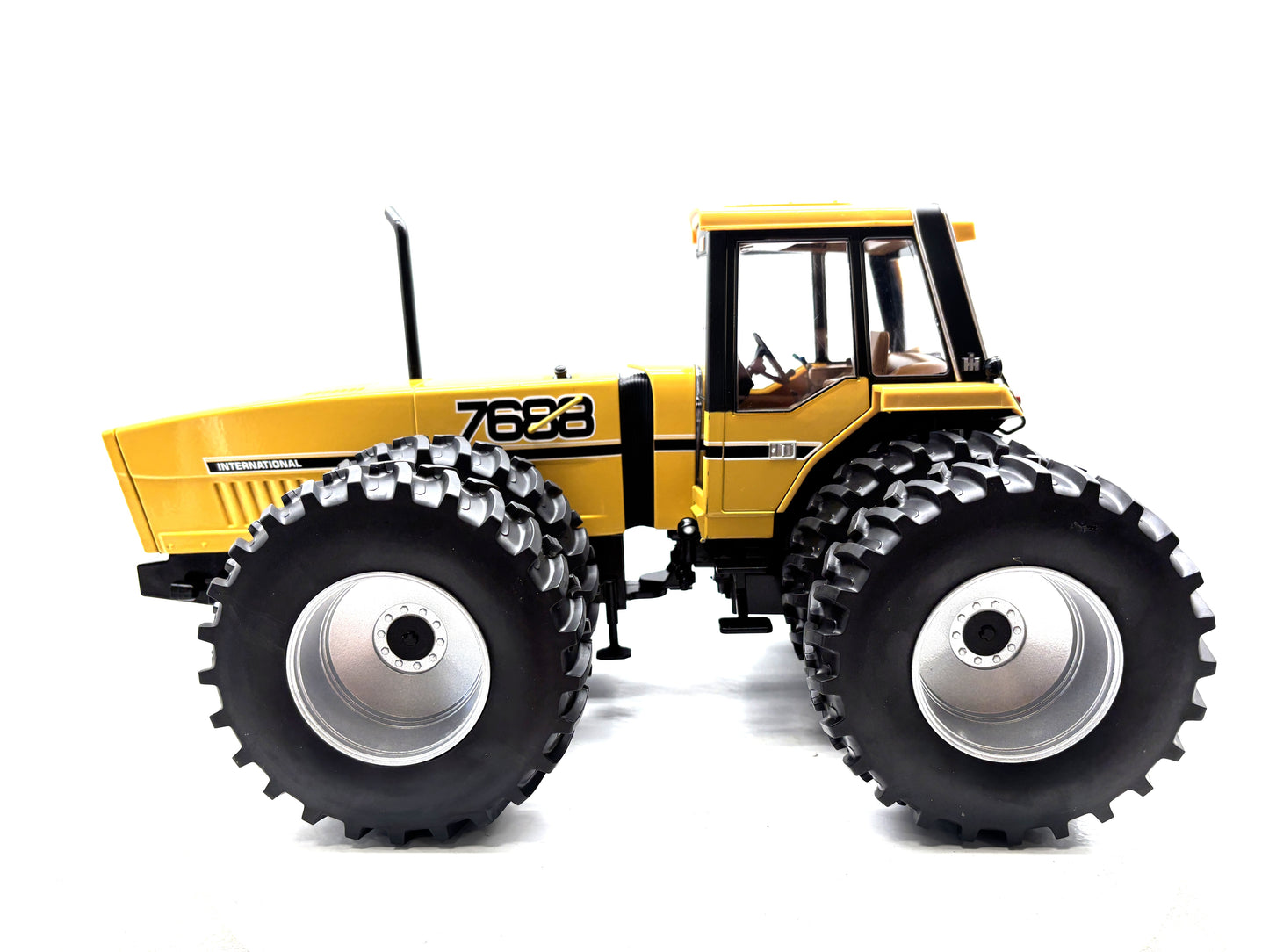 1/16 International 7688 Industrial