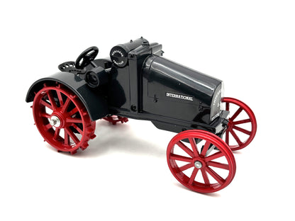 1/16 International 8-16 Kerosene Tractor