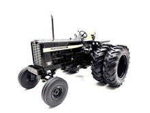 1/16  International 856 Black
