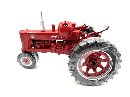 1/16 International Farmall 300 LP