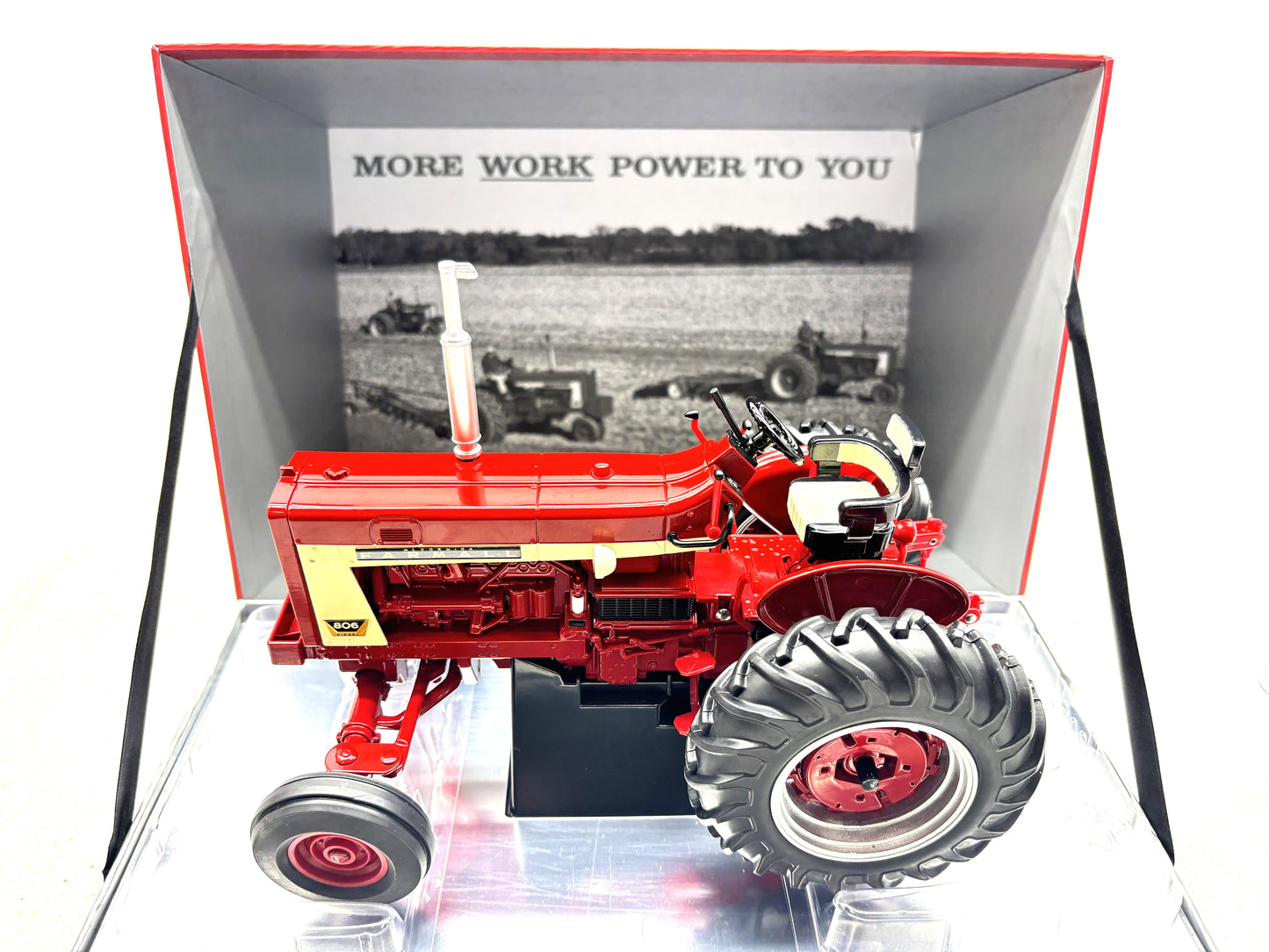 1/16 International Farmall 806 100th Anniversary