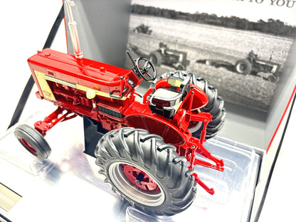 1/16 International Farmall 806 100th Anniversary