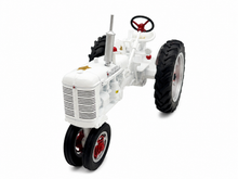 1/16 International Farmall C White Demonstrator