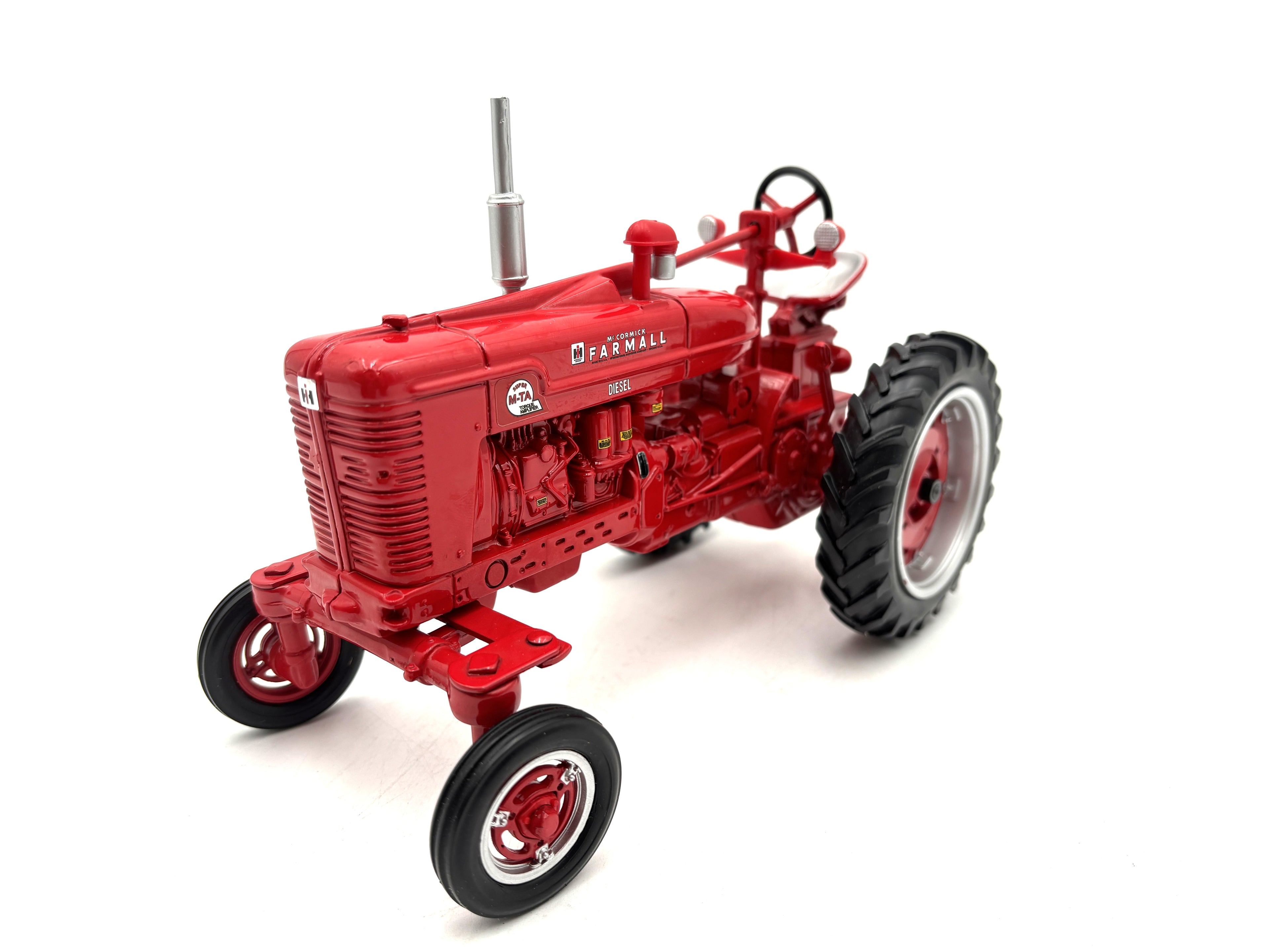 1/16 International Farmall Super MTA