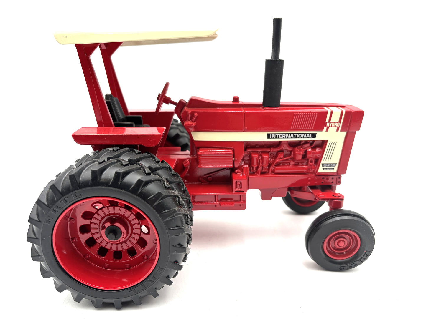 1/16 International Hydro 100 ROPS