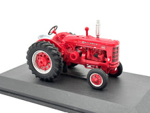 1/43 International McCormick W6