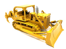 1/25 International TD-25 Crawler