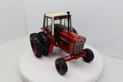 1/16 International 1086
