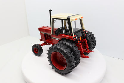 1/16 International 1086