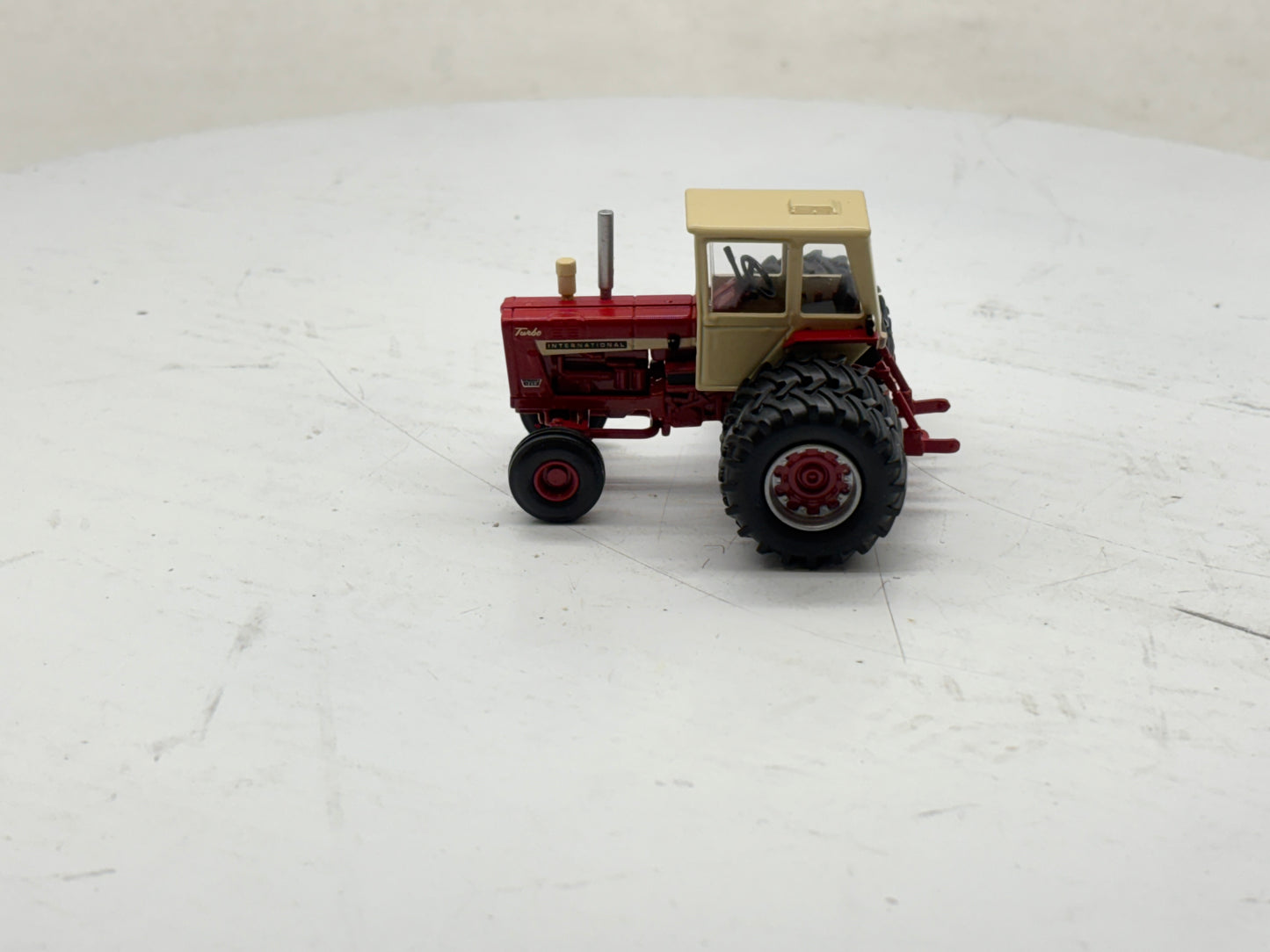 1/64 International 1256 2WD