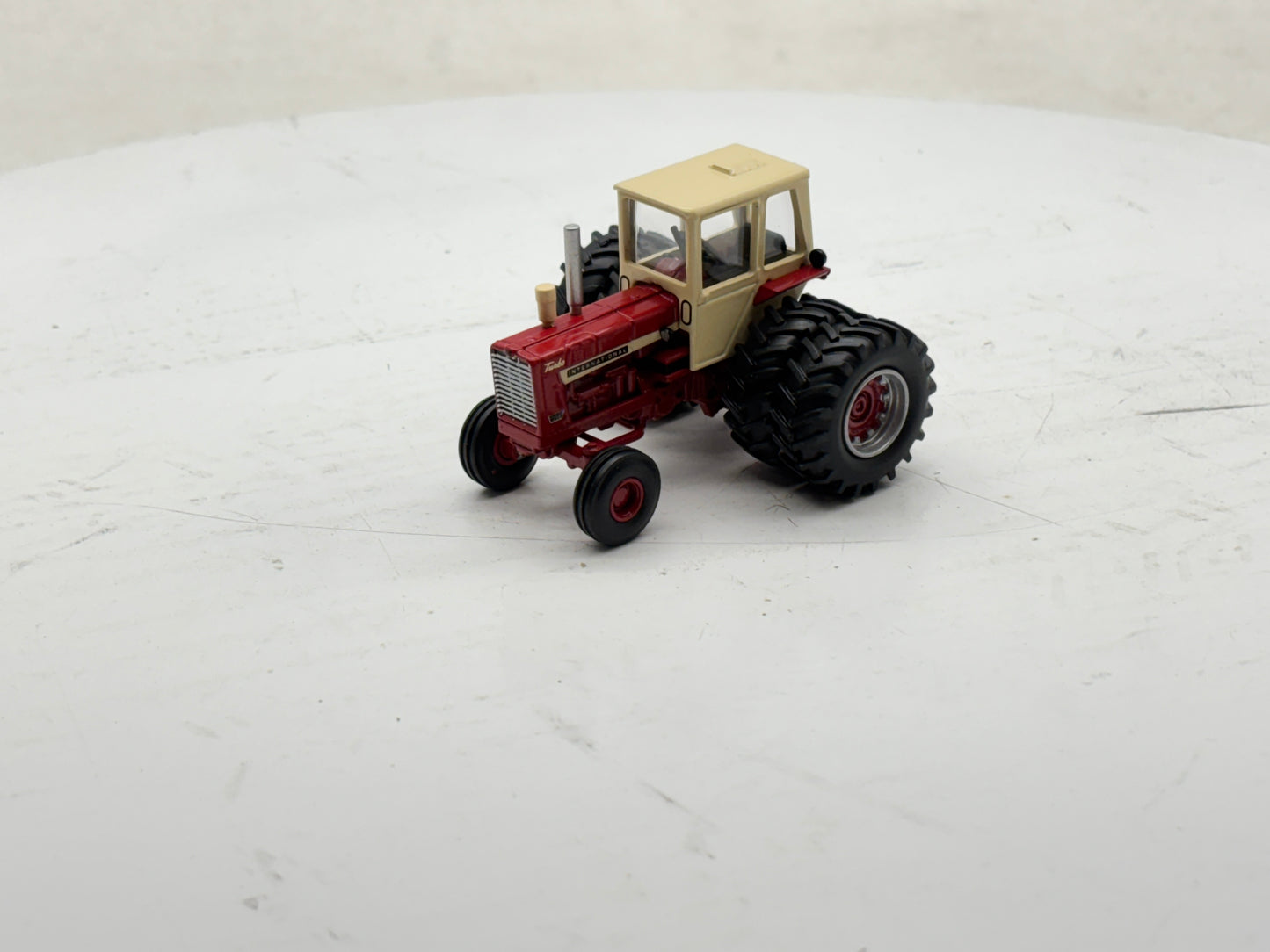 1/64 International 1256 2WD