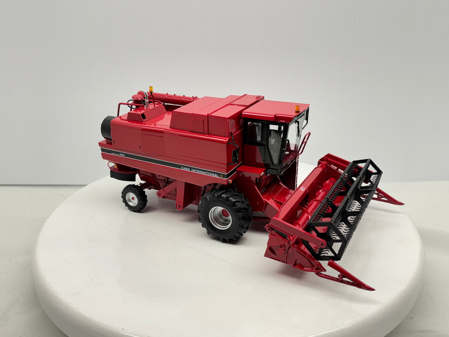 1/32 International 1640