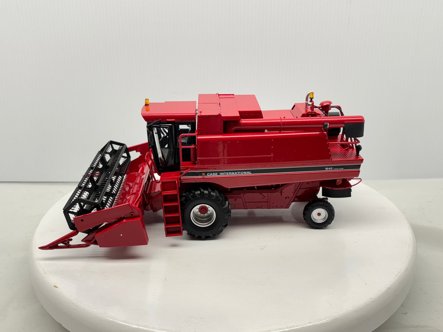 1/32 International 1640