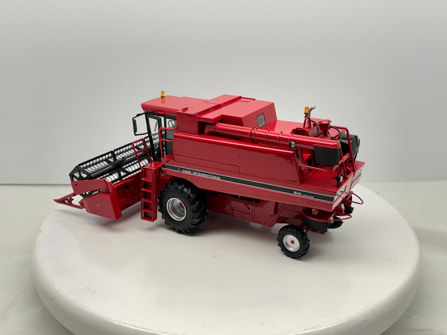 1/32 International 1640