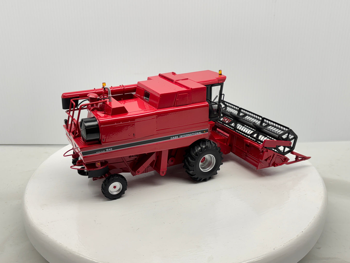 1/32 International 1640