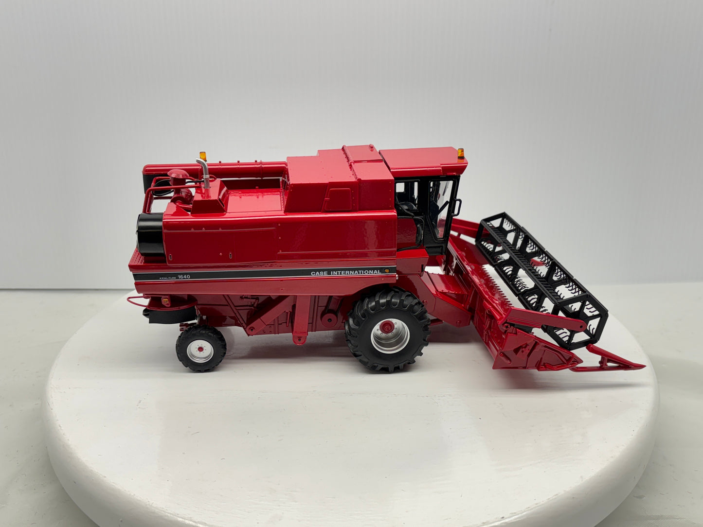 1/32 International 1640