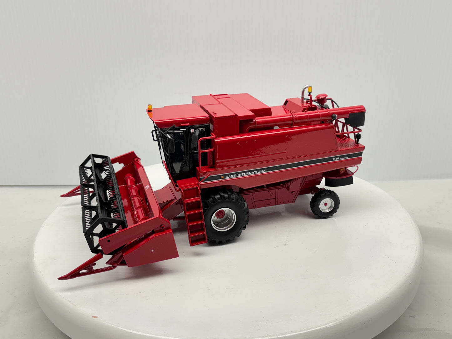 1/32 International 1640