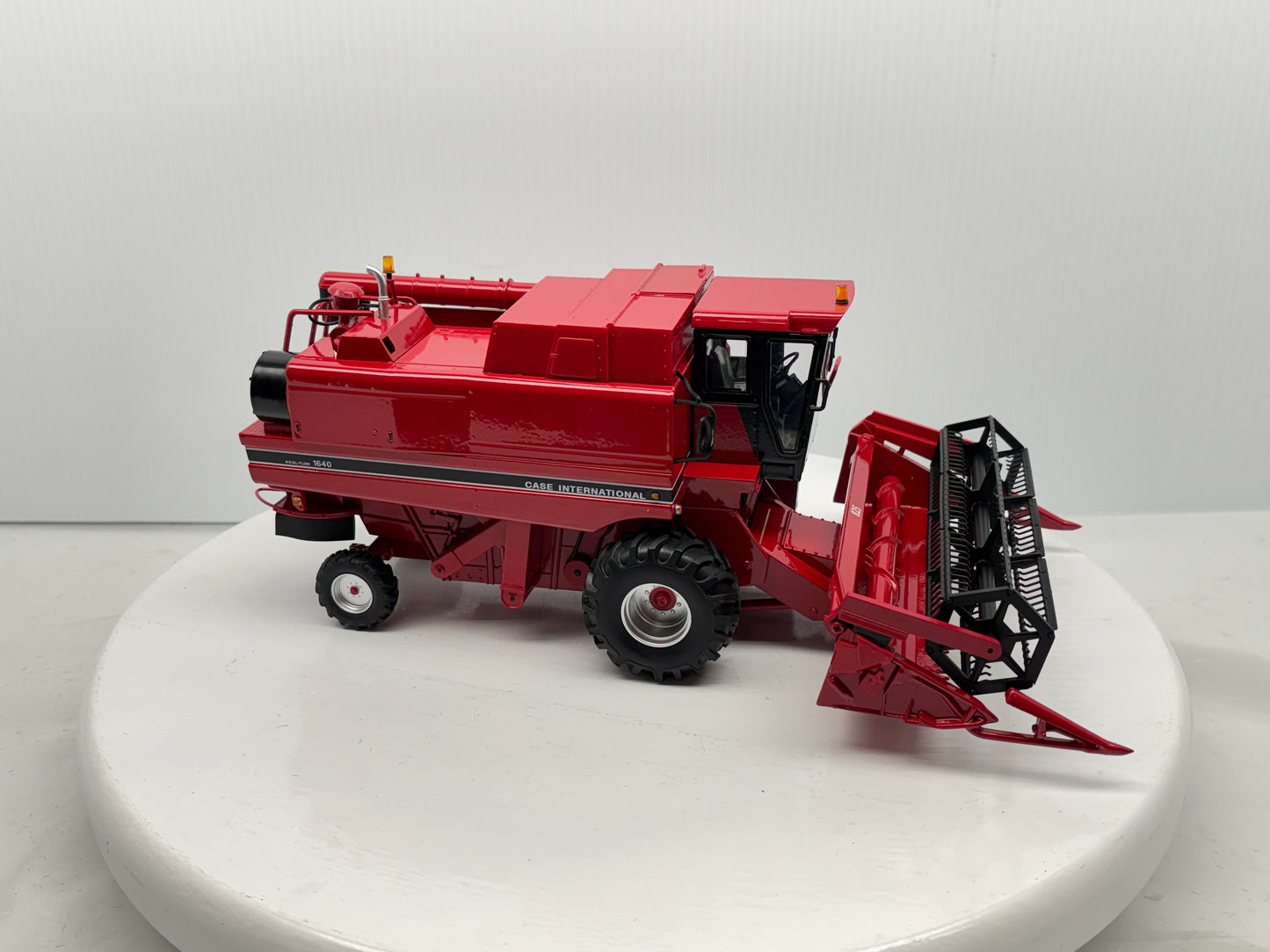 1/32 International 1640