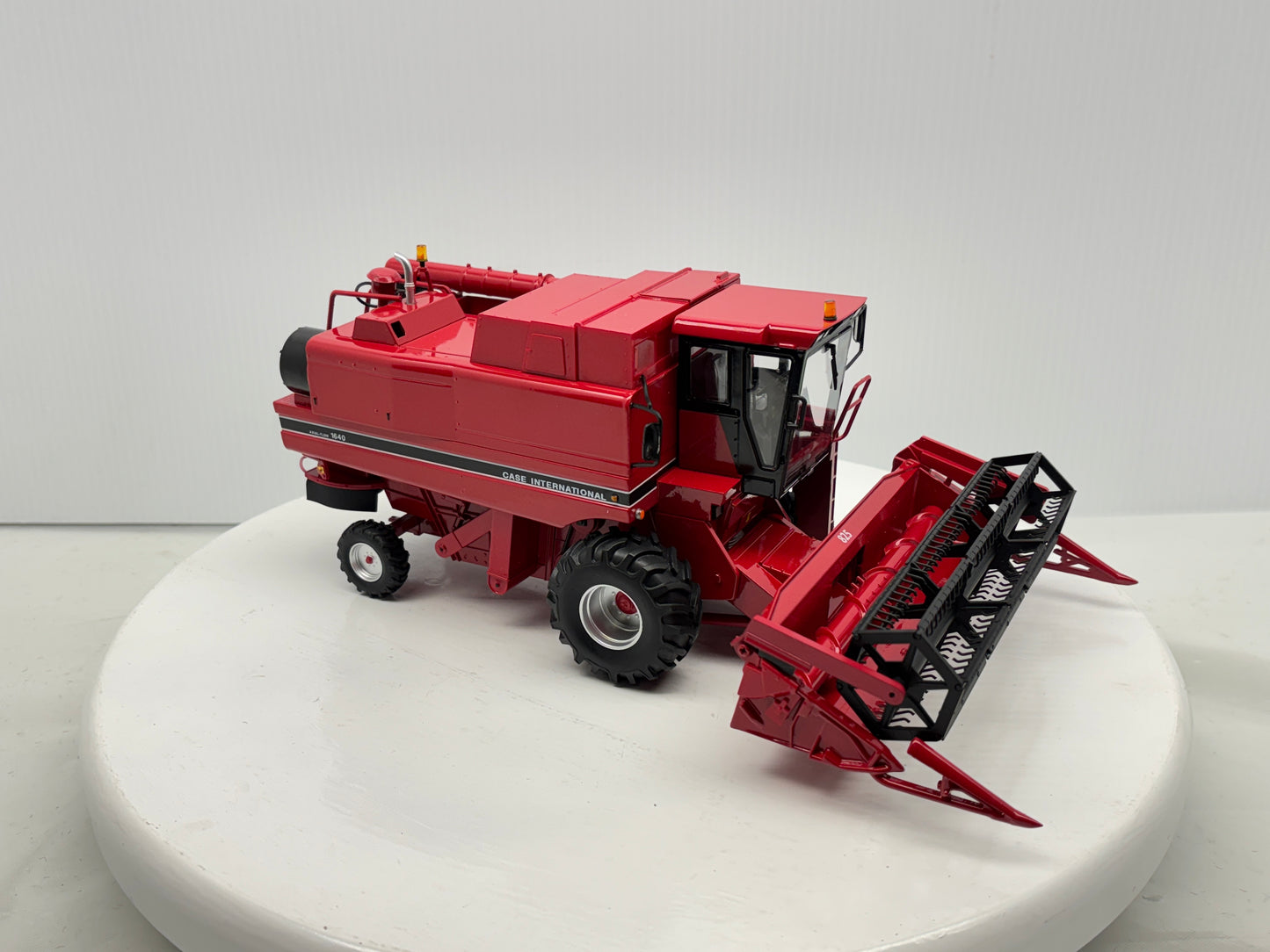 1/32 International 1640