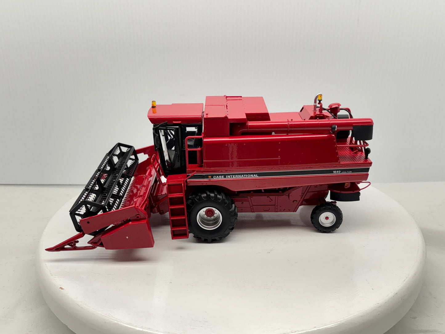 1/32 International 1640