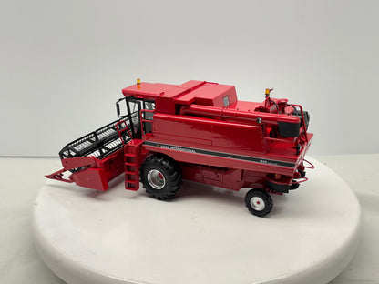 1/32 International 1640