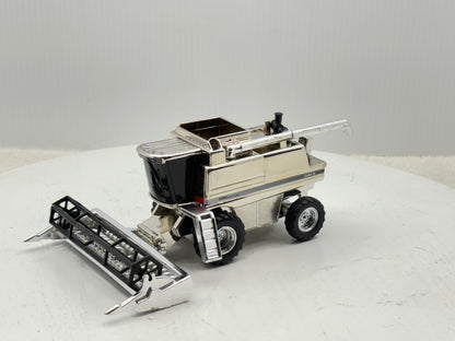 1/64 International 2388 25th
