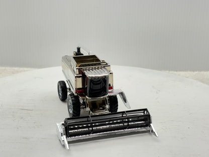 1/64 International 2388 25th