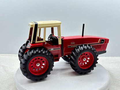 1/16 International 3588