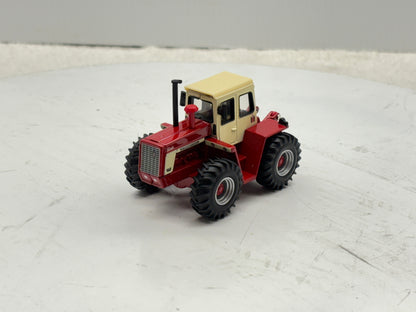 1/64 International 4166
