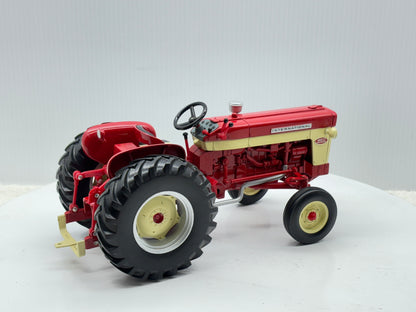 1/16 International 460 Utility