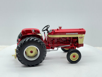 1/16 International 460 Utility