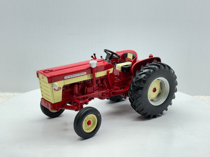 1/16 International 460 Utility