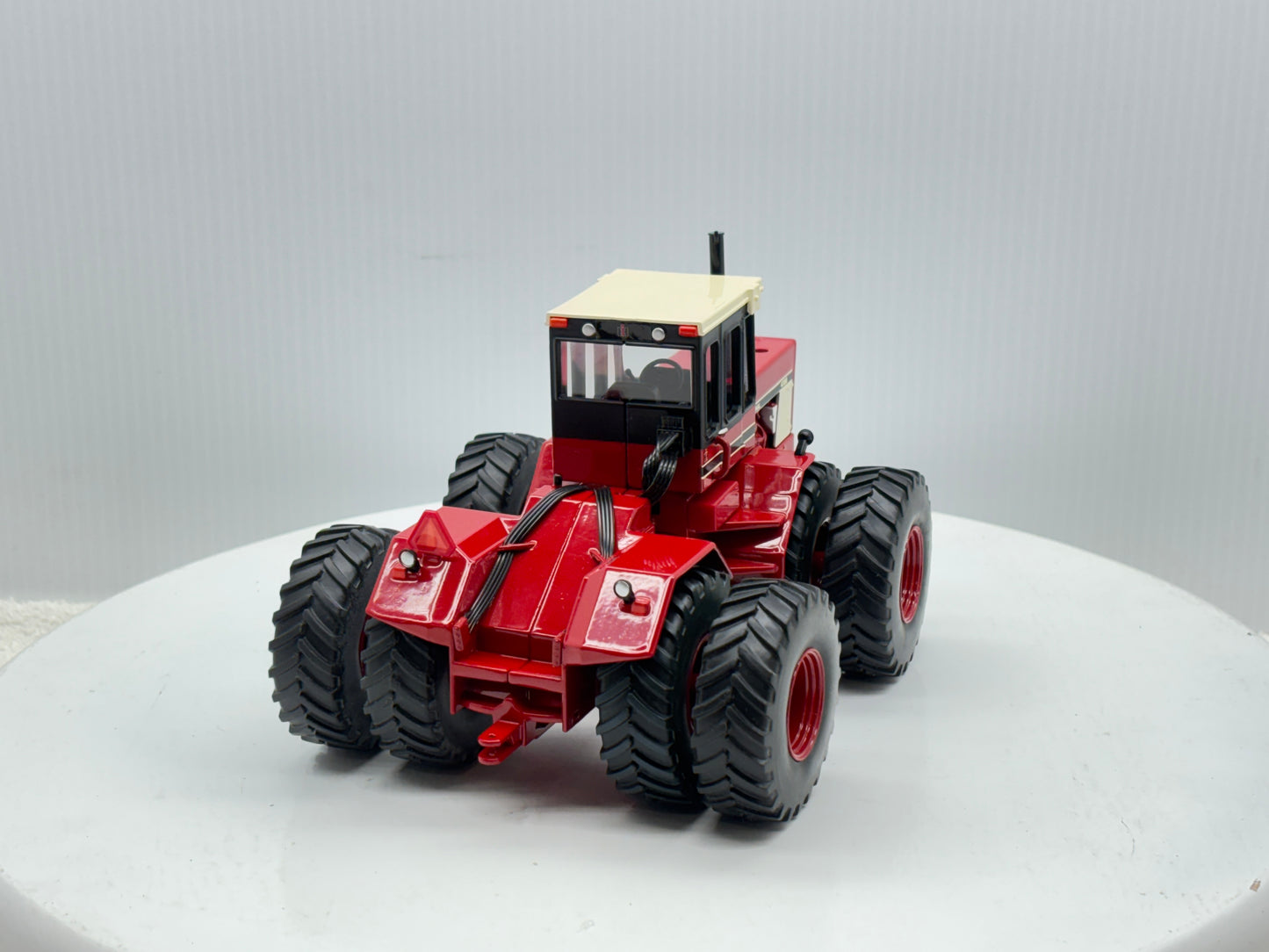 1/32 International 4786 NFTS