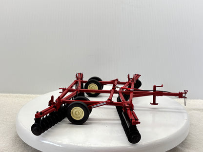 1/16 International 480 Custom