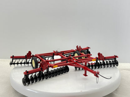 1/16 International 480 Custom