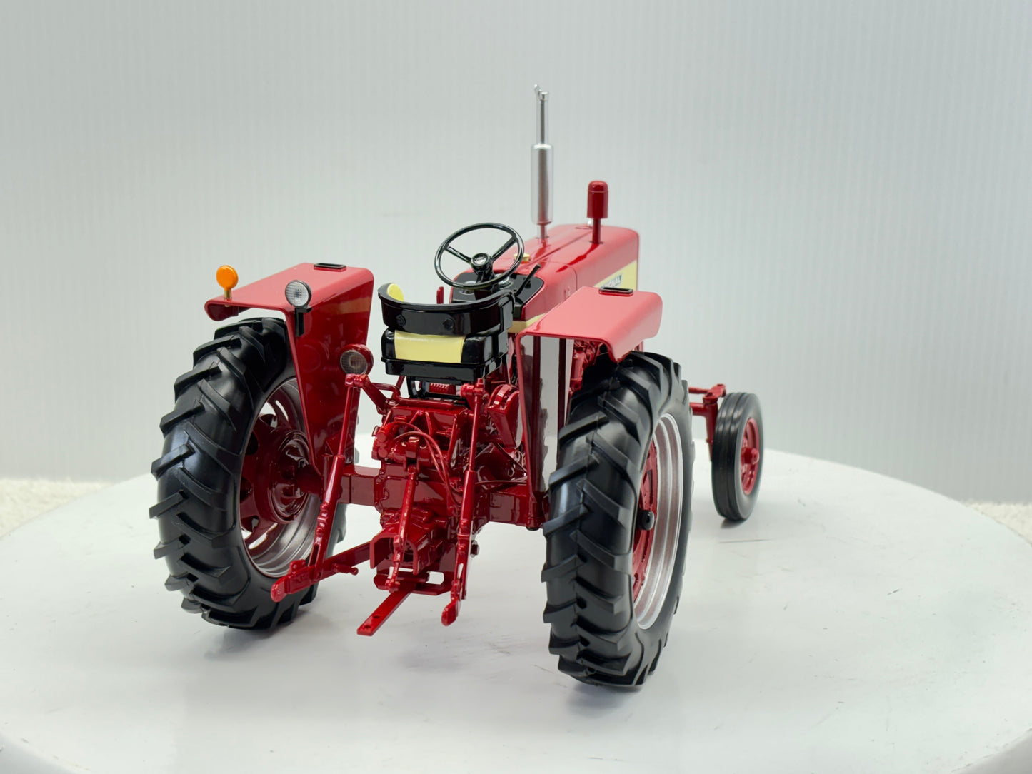 1/16 International 504