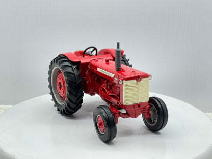 1/16 International 650