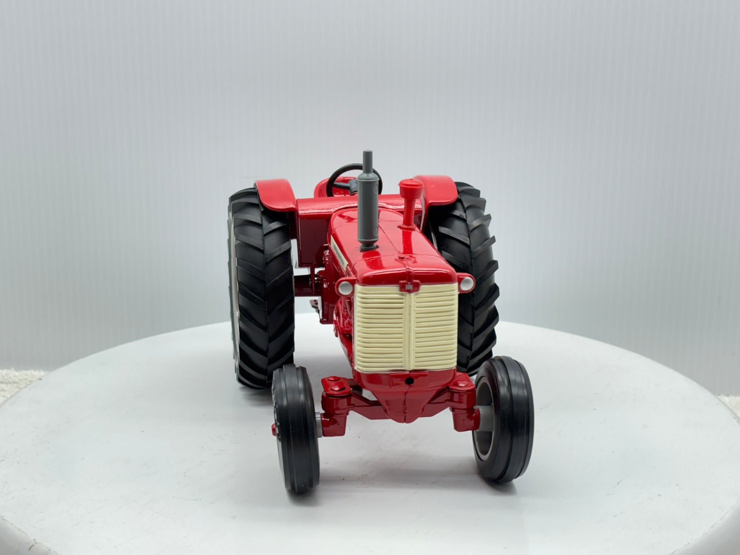 1/16 International 650