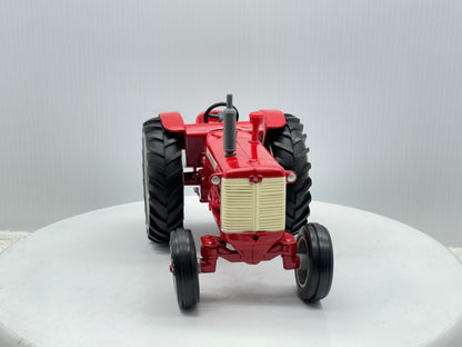 1/16 International 650