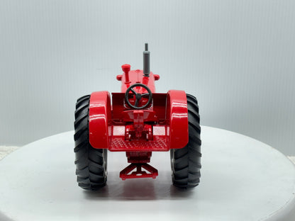 1/16 International 650