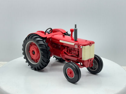 1/16 International 650