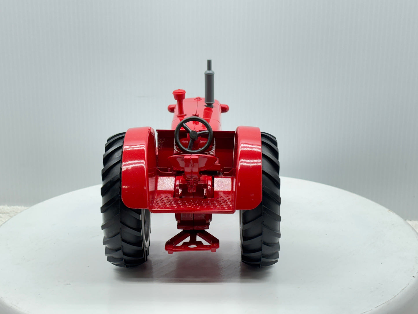 1/16 International 650