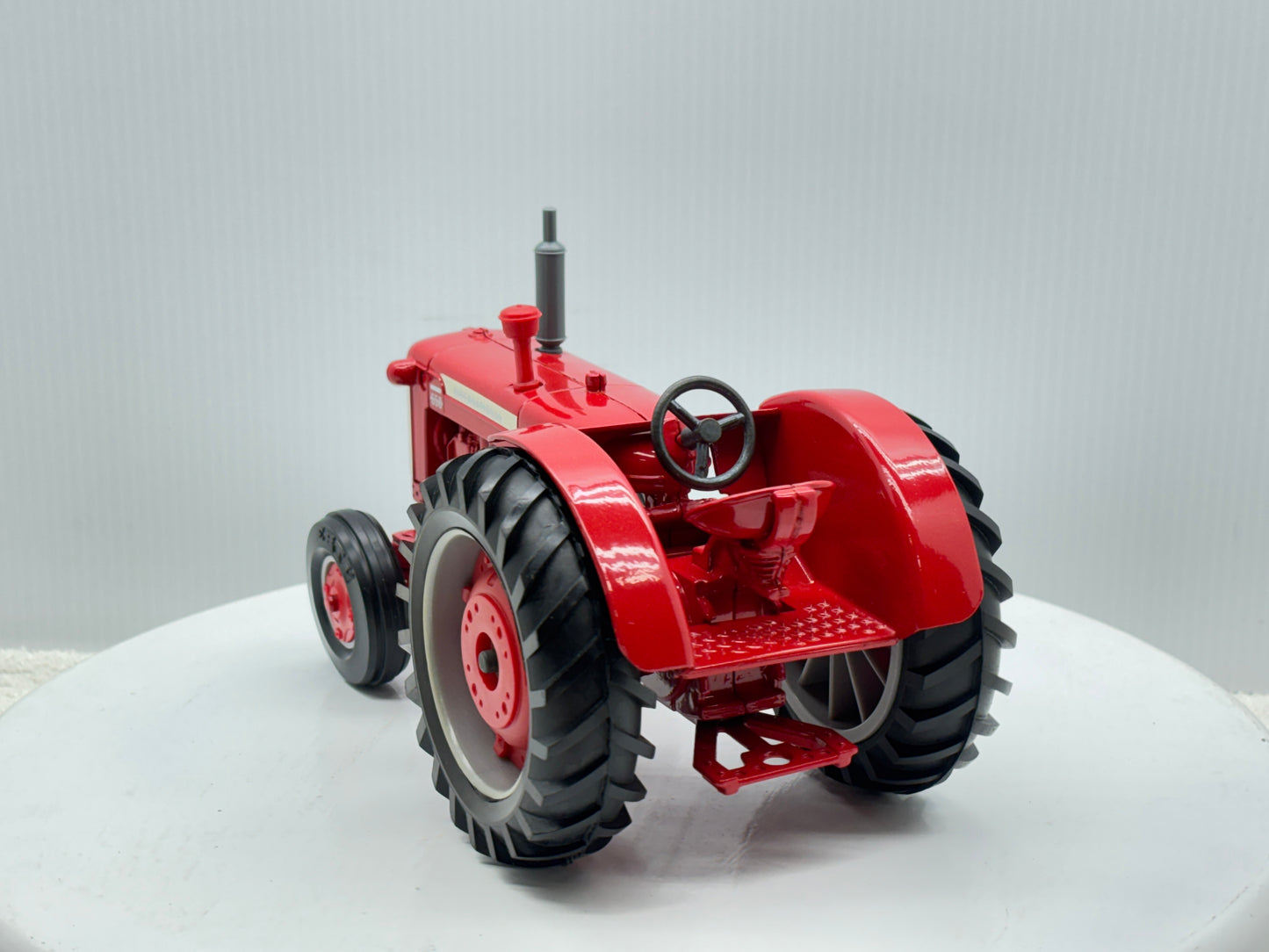 1/16 International 650