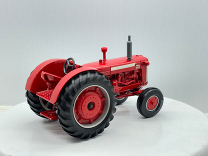 1/16 International 650