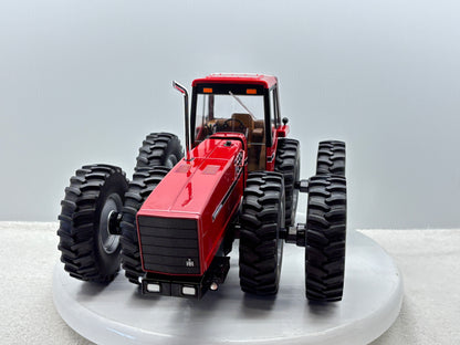 1/16 International 7688
