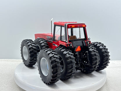 1/16 International 7688