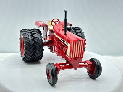 1/16 International Farmall 806 WMSTR