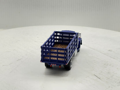 1/64 International Loadster Purple Stake
