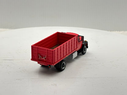 1/64 International Loadstar Red