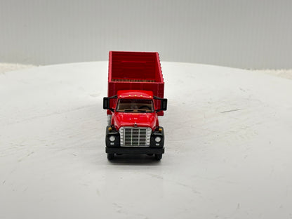 1/64 International Loadstar Red
